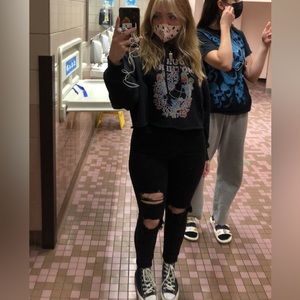 Wild Fable ripped black skinny jeans, good condition and comfy :)